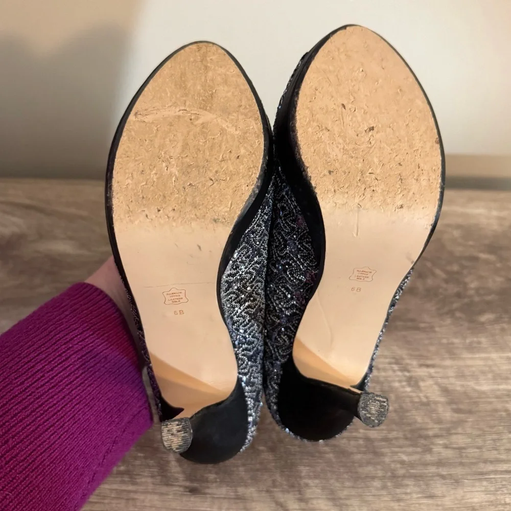 Caparros Peep Toe Formal Platform High Heels Shoes Silver Black Sparkle Size 6